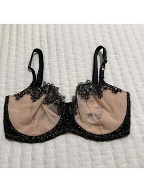 Victoria’s Secret 32DDD Push-up Without Padding Bra Black Nude Lace & Mesh